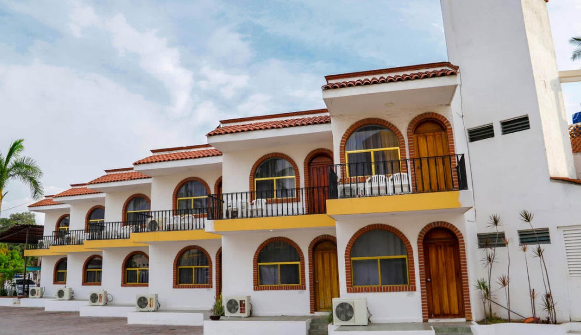 Costa Alegre Hotel & Suites Rincón de Guayabitos Eksteriør bilde