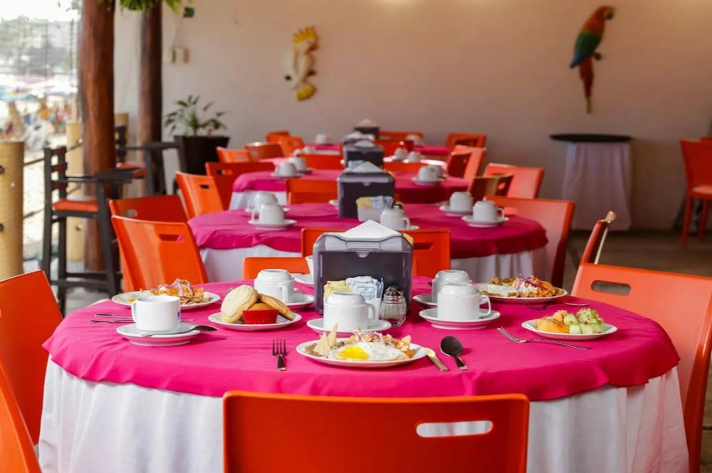 Costa Alegre Hotel & Suites Rincón de Guayabitos Eksteriør bilde