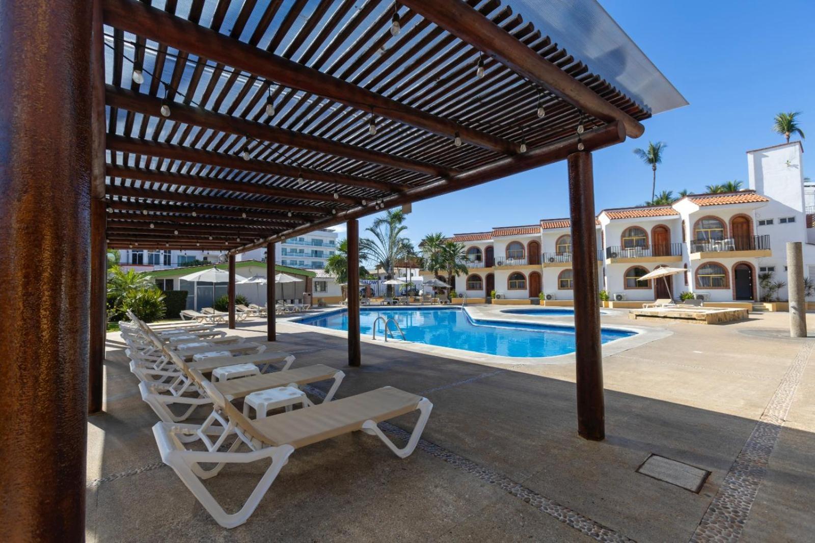 Costa Alegre Hotel & Suites Rincón de Guayabitos Eksteriør bilde